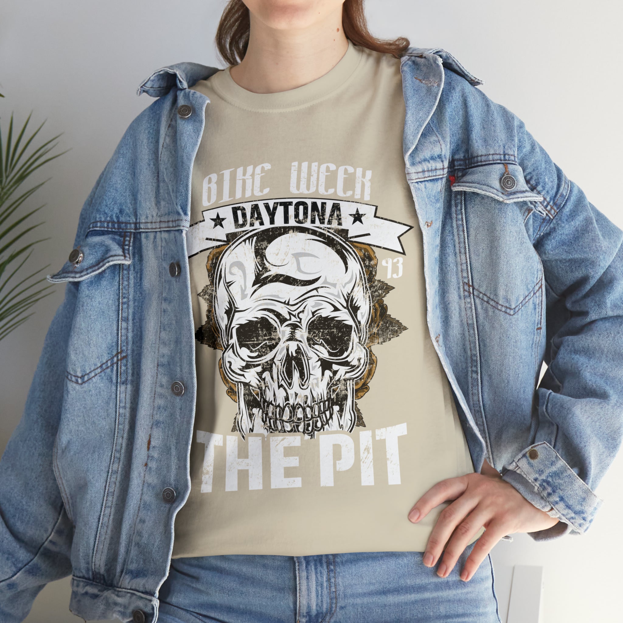 Daytona Beach Bike Week Night Motorcycle Biker T-shirt The Pit.